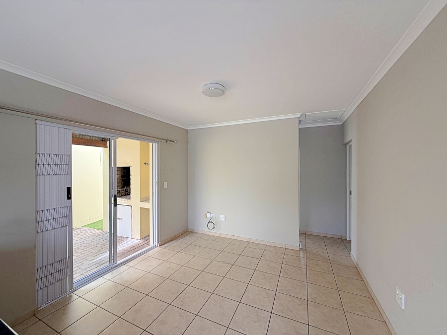 To Let 2 Bedroom Property for Rent in Laguna Sands Western Cape